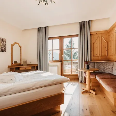 Gut Berg Naturhotel Hotel