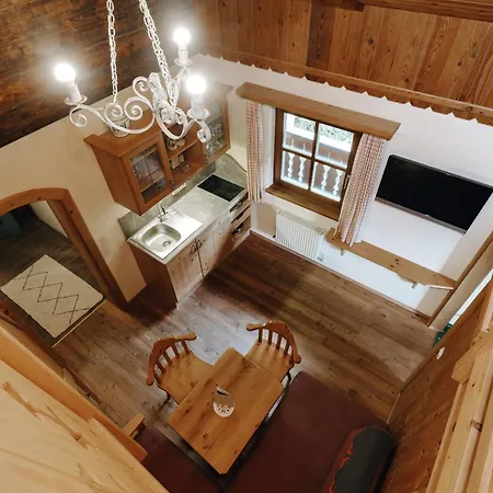 Gut Berg Naturhotel Hotel 4*