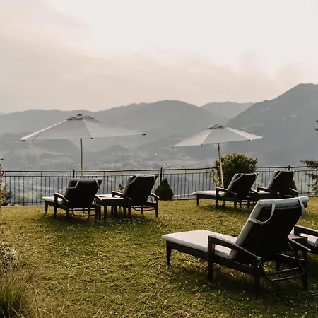 Gut Berg Naturhotel 4*